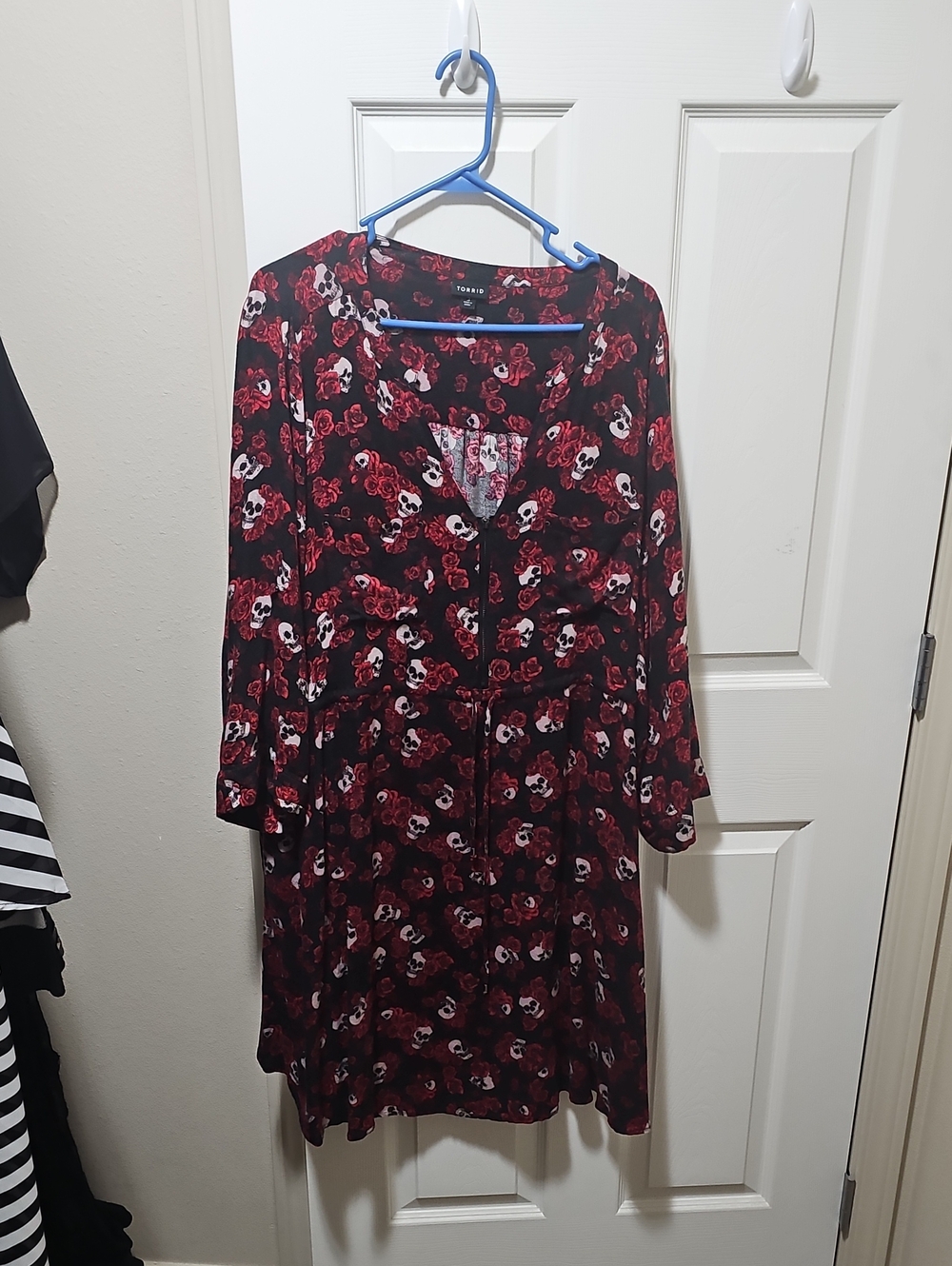 Torrid Red & Black Skull Rose V-Neck Dress